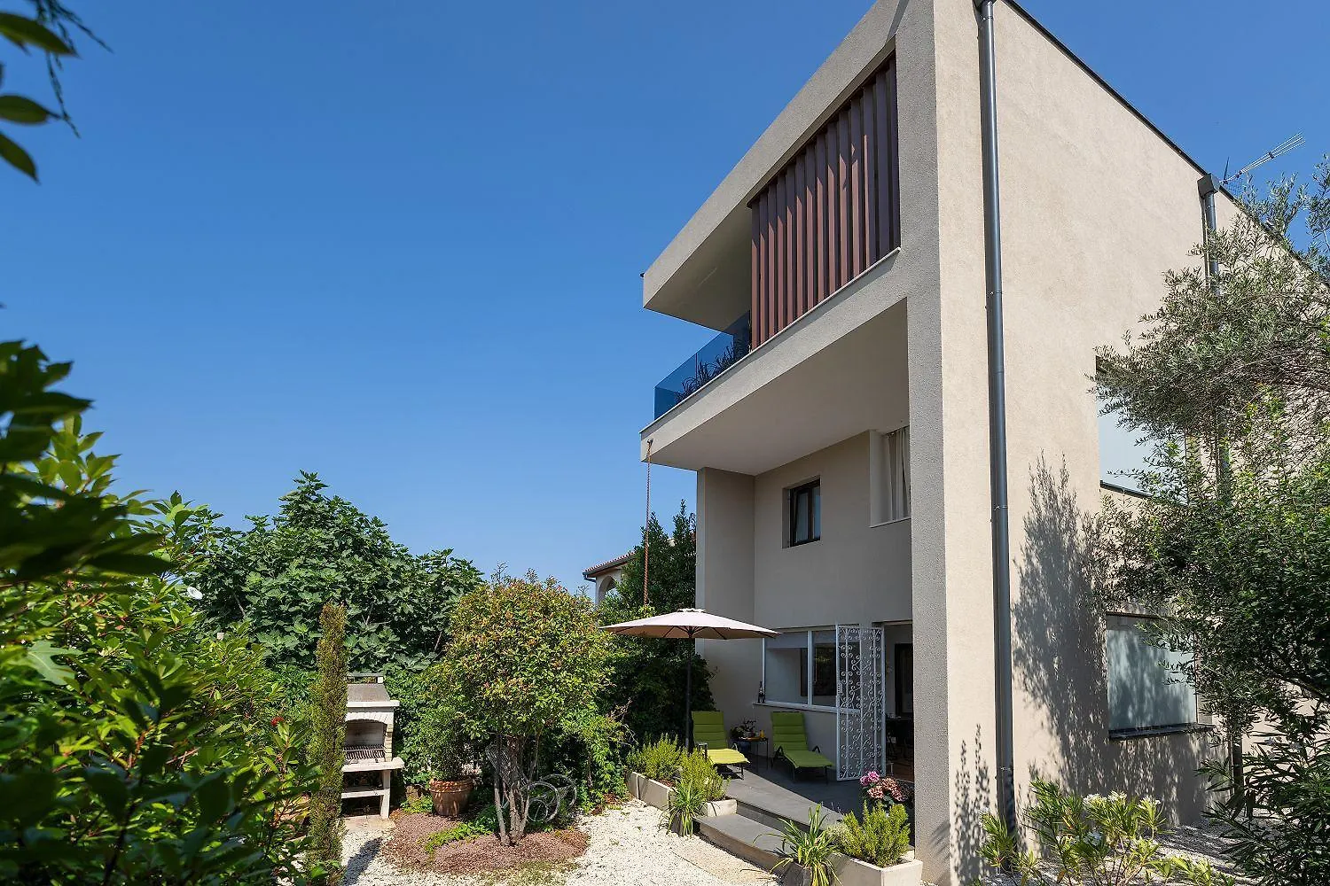 Exquisites Ferienhaus Mit Privatem Garten, Liegen, Kinderstuhl, Waschmaschine - Nur 700 Meter Zum Strand Poreč 0*,  Kroatien