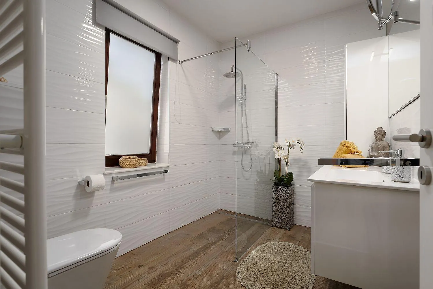 Holiday home Exquisites Ferienhaus Mit Privatem Garten, Liegen, Kinderstuhl, Waschmaschine - Nur 700 Meter Zum Strand Porec