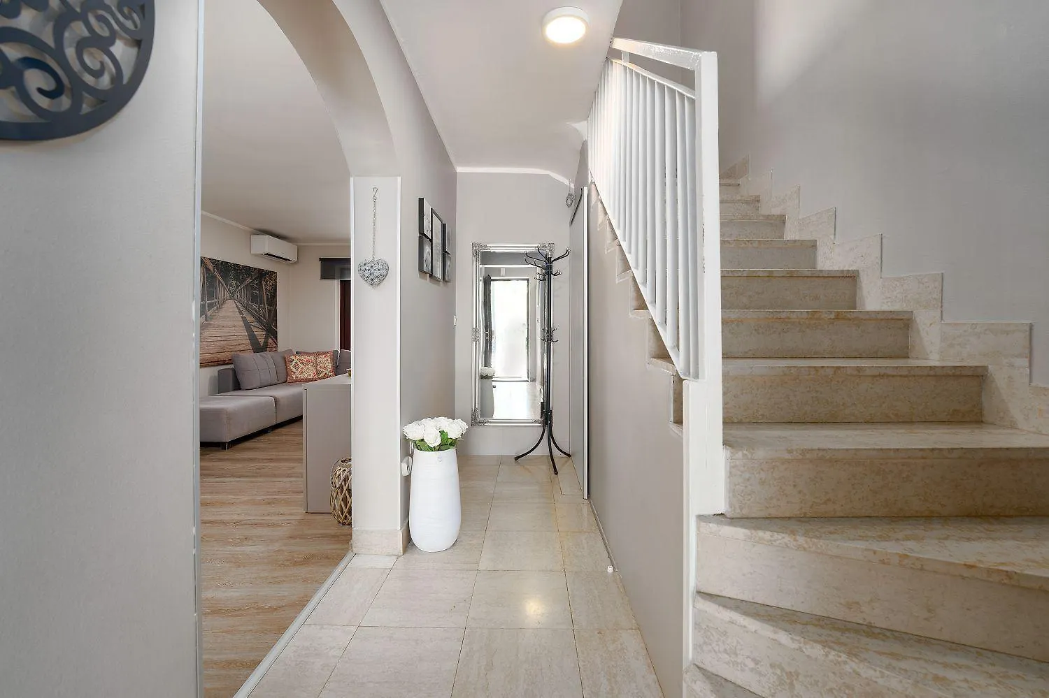 Exquisites Ferienhaus Mit Privatem Garten, Liegen, Kinderstuhl, Waschmaschine - Nur 700 Meter Zum Strand Porec Holiday home